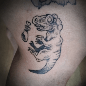 Tattoo Handpoke Dino