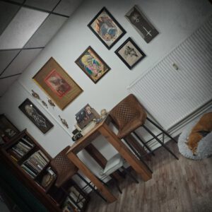 13th Black Rabbit Studio Warte/Besprechungsbereich